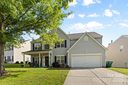 5822 Parkstone Drive sold home in Matthews, SC