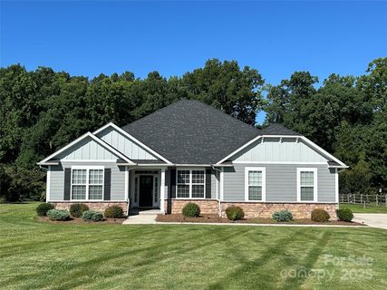 231 Glenwood Drive sold home in Glenwood, Oakboro, NC