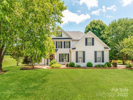 1605 Ambergate Drive sold home in Stonegate, Waxhaw, NC