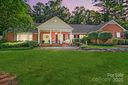 307 Dogwood Drive sold home in Mount Holly, SC