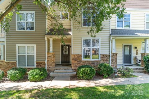 11021 Dundarrach Lane sold townhome in Scots Hill, Charlotte, NC