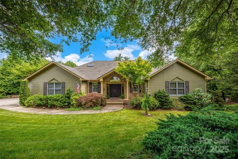 Homes in Wilson Farm, Hendersonville