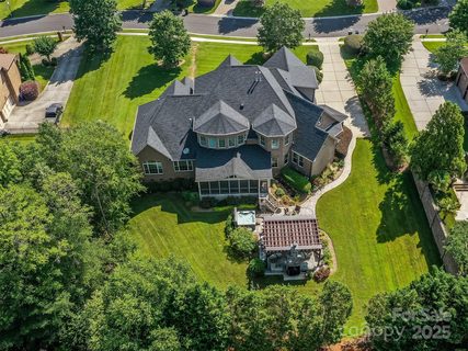 1377 Shinnecock Lane sold home in Firethorne, Fort Mill, SC
