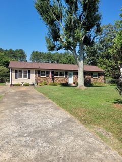 111 Redwood Lane sold home in Oakley Park, Gastonia, NC