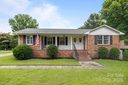 115 Fox Run Drive sold home in Fort Mill, SC