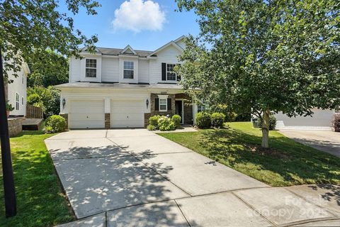 15508 Normans Landing Drive sold home in Hamilton Lakes, Charlotte, NC