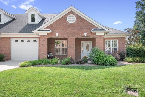 407 Knops Nob Road sold home in Northgate Off Main, Mooresville, NC