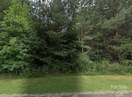 A home in Pine Forest