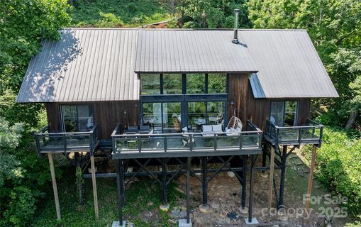 126 North Ridge Drive sold home in The Crossings At Sugar Hill, Marion, NC
