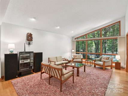 105 Sunningdale Drive sold home in Claremont, Flat Rock, NC