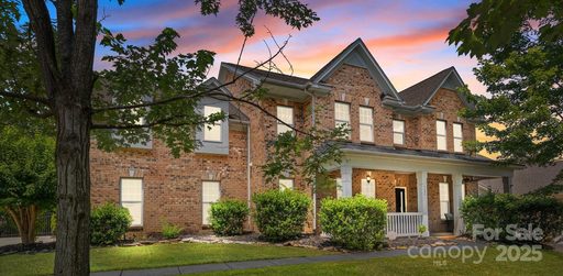 125 Snow Fountain Lane sold home in Northbridge, Mooresville, NC
