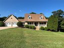 1335 33rd Avenue Drive sold home in Hickory, SC