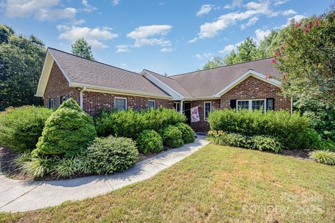 610 Mountain Place sold home in Vickers Plantation, Albemarle, NC