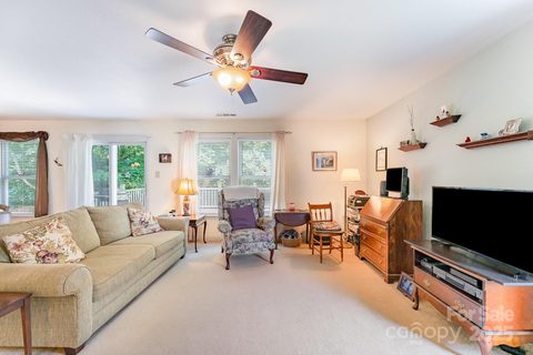 4462 Kellybrook Drive sold home in Brandon Ridge, Concord, NC