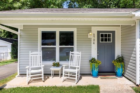 5724 Lawnmeadow Drive sold home in Beatties Ford, Charlotte, NC