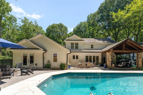5609 Lancelot Drive