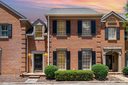 2825 Sharon View Road sold home in Charlotte, SC
