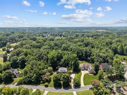 1019 Westlake Drive sold home in Westlake, Kannapolis, NC
