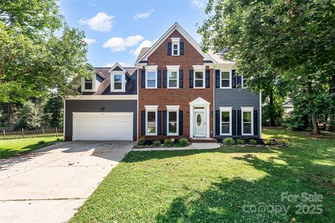 1581 Bluff Court sold home in Tysons Forest, Rock Hill, SC