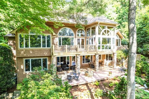 201 Didrikson Way