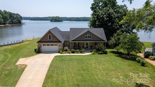 735 Pebble Point sold home in Pebble Point, Salisbury, NC