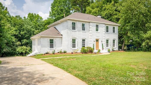 8337 Norcroft Drive sold home in Norcroft, Charlotte, NC