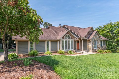 2 New Cross South sold home in Eastmoor, Asheville, NC