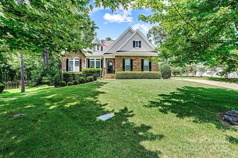 1036 Foreman Court sold home in Salem Springs, Denver, NC