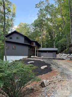285 Poplar Crest Drive sold home in Poplar Crest, Pisgah Forest, NC