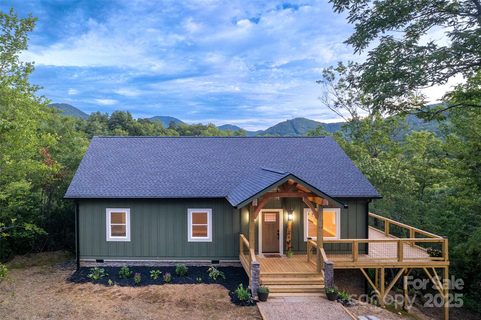 288 Blue Cedar Road sold home in Cole Mountain, Sylva, NC