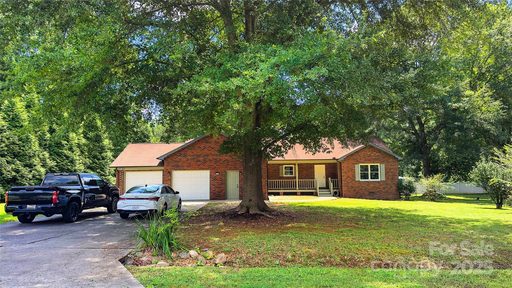 4885 Maggie Drive sold home in Forest Ridge, Hickory, NC