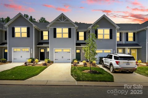 1525 39th Avenue Loop sold home in Bear Park, Hickory, NC