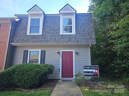 32 Sleepy Hollow Lane sold multi-family property in Sleepy Hollow, Swannanoa, NC
