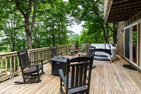 920 Mckinney Gap Drive sold home in Wolf Laurel Estates, Mars Hill, NC