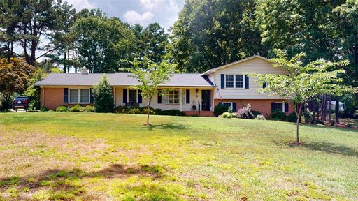 1112 Martha Drive active home in Lakeview Estates, Monroe, NC