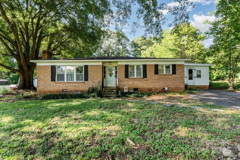 404 Pinkney Road sold home in Rudisill Park, Dallas, NC