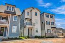 425 Delburg Mill Alley sold home in Davidson, SC
