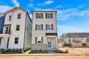 429 Delburg Mill Alley sold home in Davidson, SC