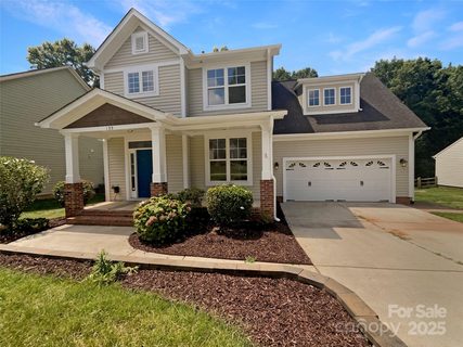 139 Hedgewood Drive sold home in Huntwyck Place, Mooresville, NC