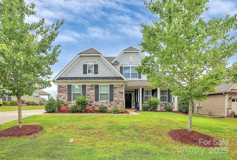 Previously sold for $458,900