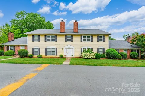 1806 Ebenezer Road sold home in Tall Oak Villas, Rock Hill, SC