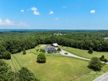 724 Moore Road sold home in Overhill Farm, Tryon, NC