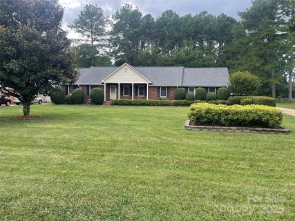 470 Roger Drive sold home in Homestead Hills, Salisbury, NC