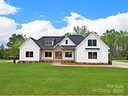5016 Carolina North Drive sold home in Gastonia, SC