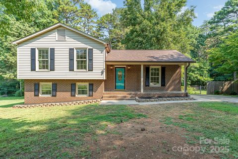 132 Stoneybrook Road sold home in Stoneybrook, Salisbury, NC