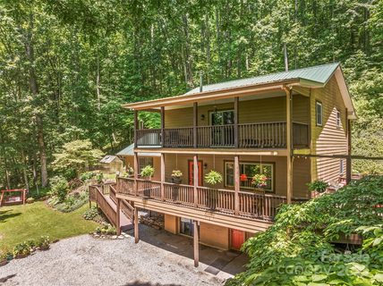 747 Bear Cove Circle sold home in Bear Cove, Bryson City, NC