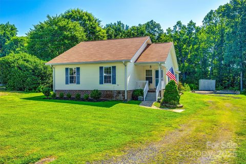659 Primrose Lane sold home in Crestview, Concord, NC