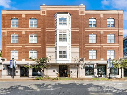 1700 Camden Road