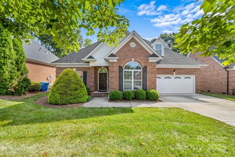 5314 Old Course Drive sold home in Old Course, Cramerton, NC