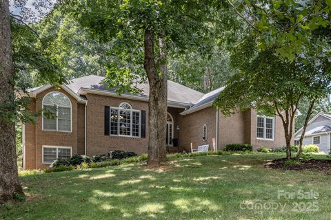 101 Citation Lane active home in South Fork, Gastonia, NC